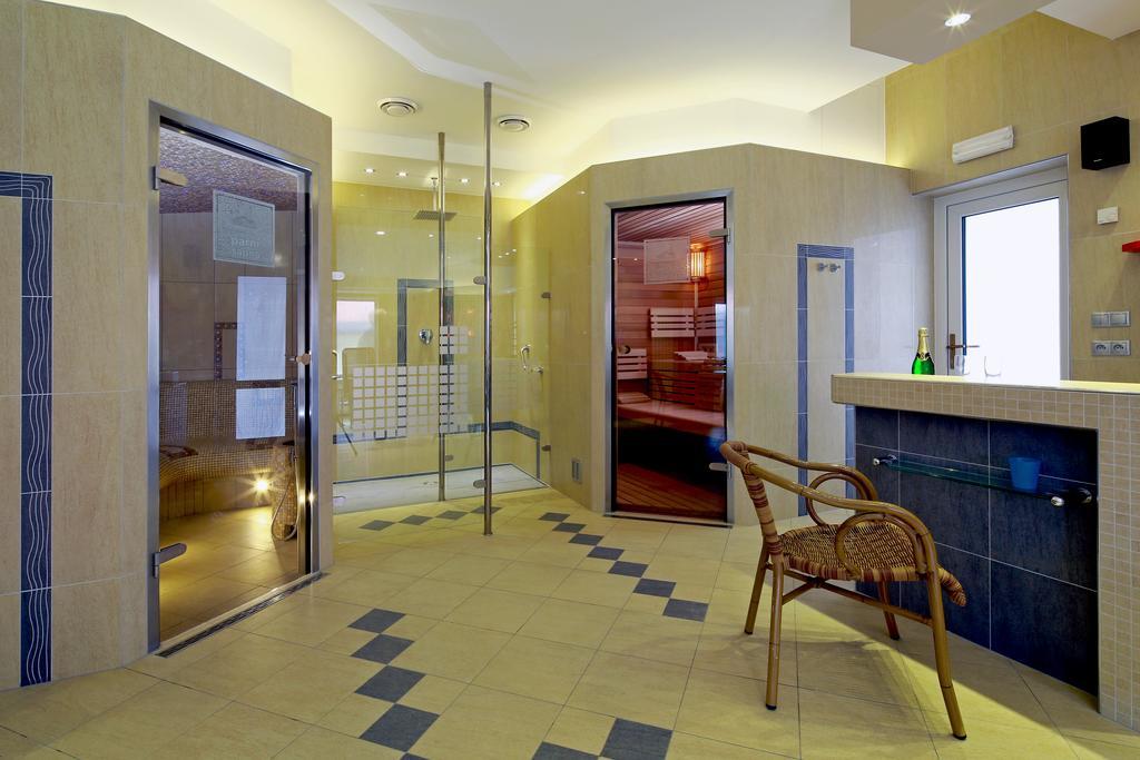 Wellness Penzion Pod Rozhlednou Kostelec nad Orlicí Εξωτερικό φωτογραφία
