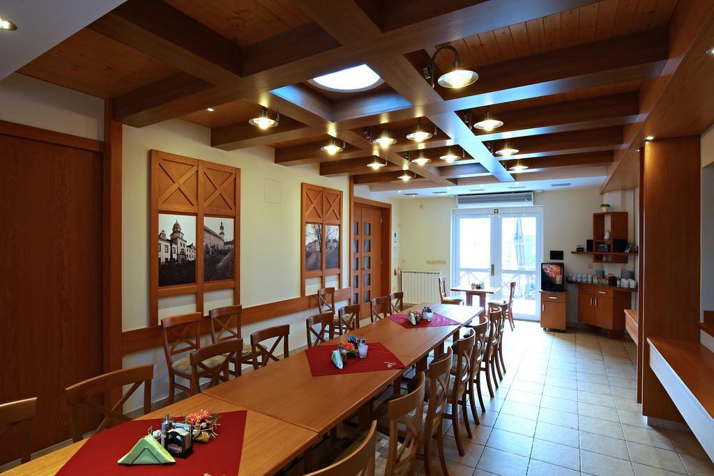 Wellness Penzion Pod Rozhlednou Kostelec nad Orlicí Εξωτερικό φωτογραφία
