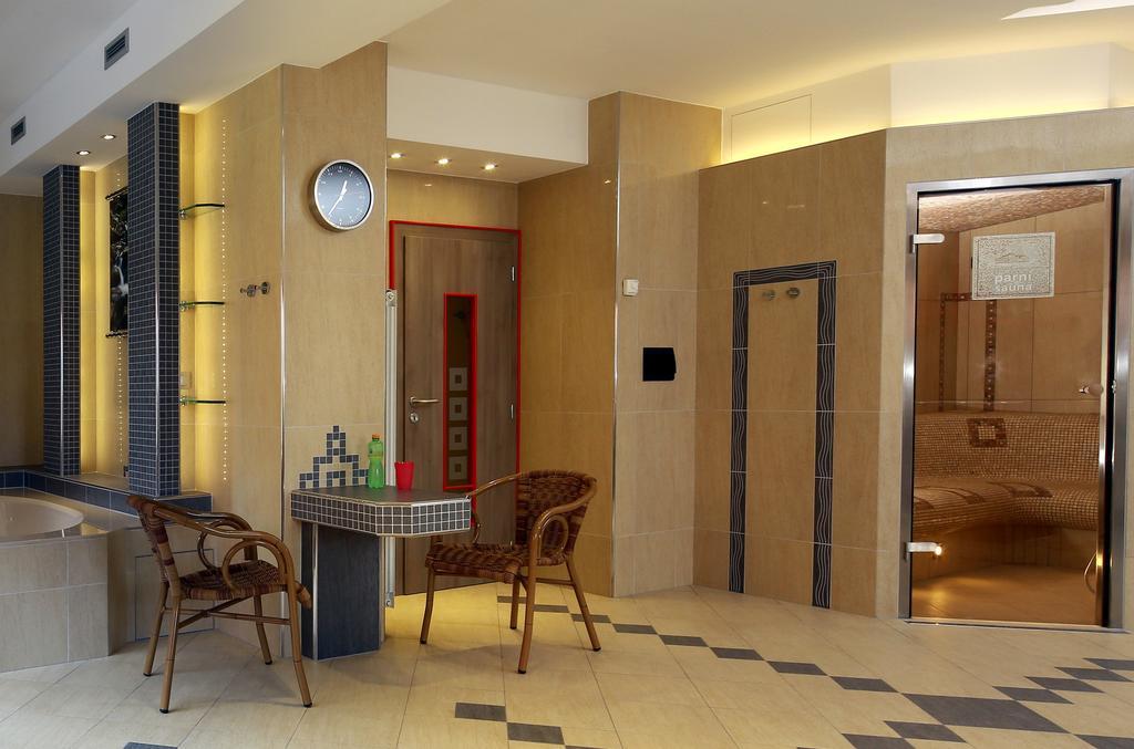 Wellness Penzion Pod Rozhlednou Kostelec nad Orlicí Εξωτερικό φωτογραφία